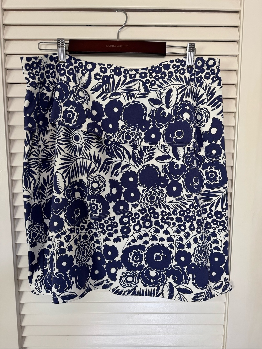 J. McLaughlin Navy and White Floral Ruffle Mini Skirt
